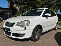 Weiß Gebraucht 2006 VW Polo Sportline Limousine | 2.600 € (Fairer Preis)