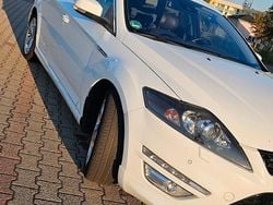 Weiß Gebraucht 2012 Ford Mondeo Titanium S Kombi | 8.999 € (Teuer)