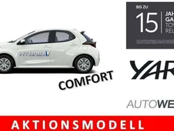 Weiß (schneeweiß) Neu 2025 Toyota Yaris Comfort Kleinwagen | 23.900 € (Guter Preis)