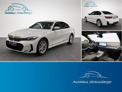 Weiß Gebraucht 2025 BMW 320 M Sport Limousine | 37.790 € (Superpreis)