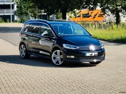 Schwarz Gebraucht 2015 VW Touran Highline Van / Kleinbus | 16.200 € (Teuer)