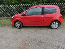 Rot Gebraucht 2009 Renault Twingo Rip Curl Kleinwagen | 2.350 € (Guter Preis)