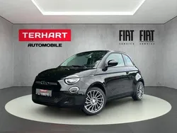 Schwarz Gebraucht 2023 Fiat 500e Kleinwagen | 18.987 € (Guter Preis)