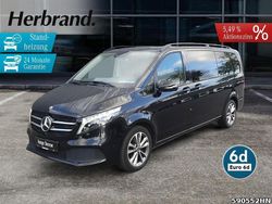 Schwarz Gebraucht 2023 Mercedes V300 Van / Kleinbus | 63.000 € (Fairer Preis)