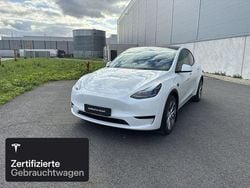 Weiß Gebraucht 2023 Tesla Model Y RWD SUV | 32.300 € (Guter Preis)