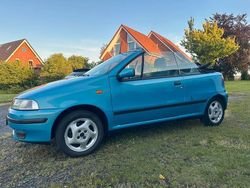 Blau Gebraucht 2000 Fiat Punto Cabriolet Cabrio | 1.500 €