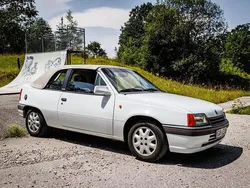 Weiß Gebraucht 1991 Opel Kadett Cabrio | 3.200 €