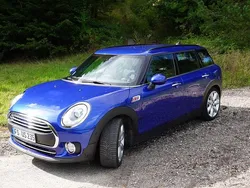 Blau Gebraucht 2019 Mini One Clubman Chili Kombi | 15.900 € (Fairer Preis)