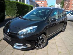 Schwarz metallic Gebraucht 2016 Renault Grand Scénic IV Bose Edition Van / Kleinbus | 14.750 € (Fairer Preis)