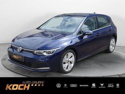 Blau Gebraucht 2020 VW Golf VIII Style Limousine | 21.395 € (Guter Preis)