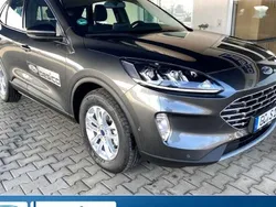 Grau Gebraucht 2024 Ford Kuga Titanium SUV | 30.490 €