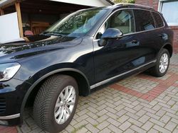Blau Gebraucht 2016 VW Touareg SUV | 23.800 € (Fairer Preis)