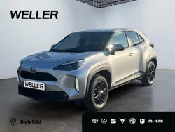 Silber Gebraucht 2023 Toyota Yaris Cross Team SUV | 28.990 € (Etwas zu teuer)