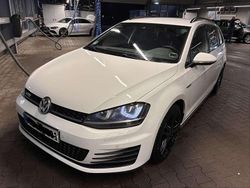 Weiß Gebraucht 2015 VW Golf VII GTD Kombi | 8.900 € (Guter Preis)