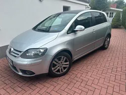Silber Gebraucht 2007 VW Golf Plus Cross Van / Kleinbus | 2.800 € (Fairer Preis)