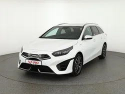 Weiß Gebraucht 2022 Kia Ceed Inspiration Kombi | 23.950 € (Fairer Preis)