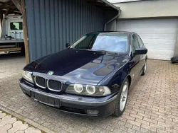 Blau Gebraucht 2000 BMW 530 Limousine | 4.990 € (Guter Preis)