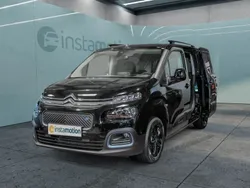 Schwarz Gebraucht 2023 Citroën e-Berlingo Shine Van / Kleinbus | 33.630 € (Teuer)