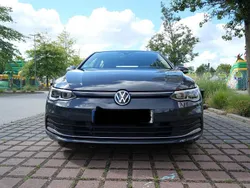 Grau Gebraucht 2020 VW Golf VIII Style Limousine | 19.400 € (Guter Preis)