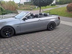 Grau Gebraucht 2025 BMW 218 Cabrio | 8.990 €