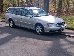 Silber Gebraucht 2001 Opel Omega Kombi | 1.390 € (Fairer Preis)