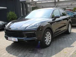 Schwarz Gebraucht 2019 Porsche Cayenne S Chrono SUV | 59.900 € (Teuer)
