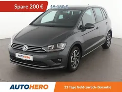 Grau Gebraucht 2017 VW Golf Sportsvan Sound Van / Kleinbus | 14.980 € (Fairer Preis)
