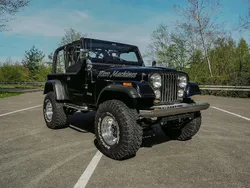 Blau Gebraucht 1985 Jeep CJ SUV | 23.000 €