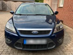 Andere außenfarben Gebraucht 2010 Ford Focus Limousine | 3.100 € (Fairer Preis)