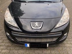 Schwarz Gebraucht 2014 Peugeot 207 CC Cabrio | 7.400 € (Fairer Preis)