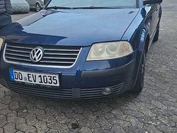 Blau Gebraucht 2004 VW Passat Trendline Kombi | 1.500 € (Fairer Preis)