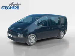 Schwarz Gebraucht 2023 Hyundai Staria Trend Van | 39.985 € (Guter Preis)