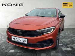 Orange Gebraucht 2023 Fiat Tipo Limousine | 26.990 €