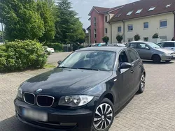 Schwarz Gebraucht 2009 BMW 116 Kleinwagen | 3.500 €
