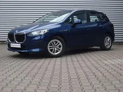 Blau Gebraucht 2022 BMW 225 Active Tourer Van / Kleinbus | 33.298 € (Fairer Preis)