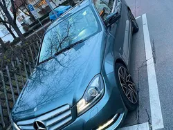 Silber Gebraucht 2011 Mercedes 220 Limousine | 12.999 €