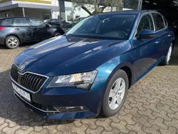 Blau Gebraucht 2018 Skoda Superb Ambition Limousine | 19.750 € (Fairer Preis)