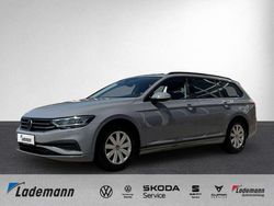 Mondsteingrau Gebraucht 2022 VW Passat Conceptline Kombi | 25.626 € (Fairer Preis)