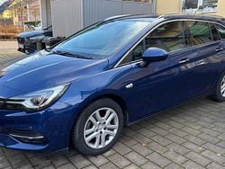 Blau Gebraucht 2019 Opel Astra Elegance Kombi | 11.500 € (Fairer Preis)
