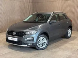 Grau Gebraucht 2018 VW T-Roc SUV | 12.500 €