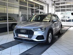 Silber Gebraucht 2023 Audi Q3 Basis SUV | 28.800 € (Fairer Preis)