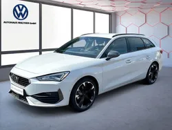 Blanco nevada/nevada white Gebraucht 2024 Cupra Leon Basis Limousine | 29.950 € (Fairer Preis)