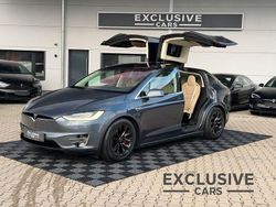 Grau Gebraucht 2017 Tesla Model X SUV | 45.950 € (Etwas zu teuer)
