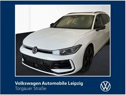 Oryxweiß perlmutteffekt Gebraucht 2025 VW Passat R-line Limousine | 53.730 €