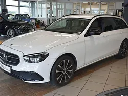 Andere Gebraucht 2022 Mercedes E300 Exclusive Limousine | 42.990 € (Fairer Preis)