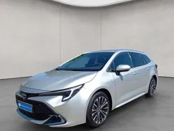 Cosmicsilber metallic Gebraucht 2023 Toyota Corolla Team Kombi | 28.990 € (Etwas zu teuer)
