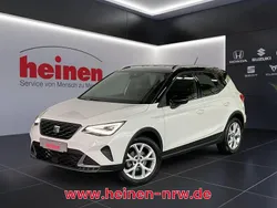 Schwarz Gebraucht 2023 Seat Arona FR SUV | 20.599 € (Fairer Preis)