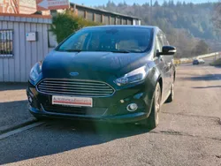 Schwarz Gebraucht 2016 Ford S-MAX Titanium Van / Kleinbus | 9.490 €