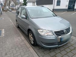 Grau Gebraucht 2008 VW Touran Van / Kleinbus | 5.000 € (Teuer)