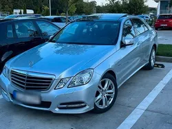 Grün Gebraucht 2010 Mercedes E200 Limousine | 10.500 € (Etwas zu teuer)